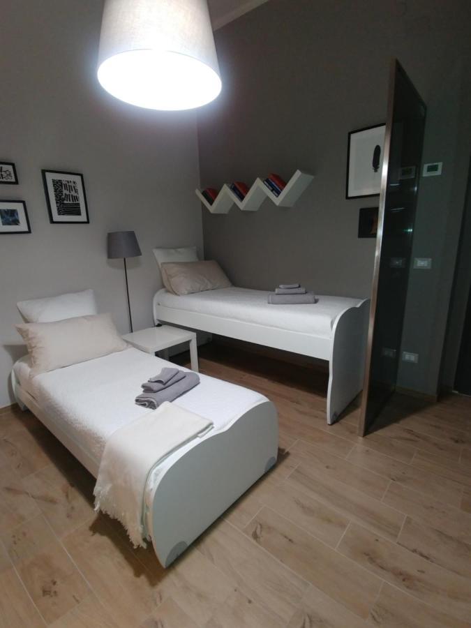 Diadumeno Superior Apartment เวโนซา ภายนอก รูปภาพ