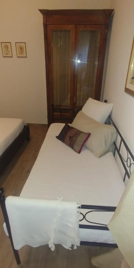 Diadumeno Superior Apartment เวโนซา ภายนอก รูปภาพ